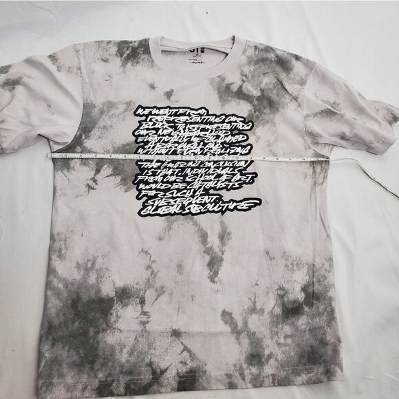 UNIQLO x FUTURA LABORATORIES shirt tie dye script t-shirt XS - Picture 5 of 6